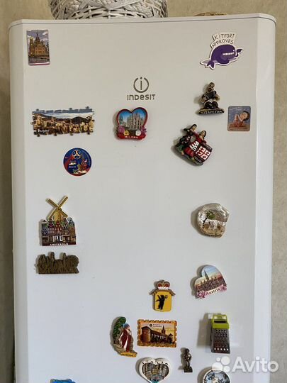 Холодильник Indesit ib201