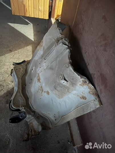 Ниша запаски на civic 4d