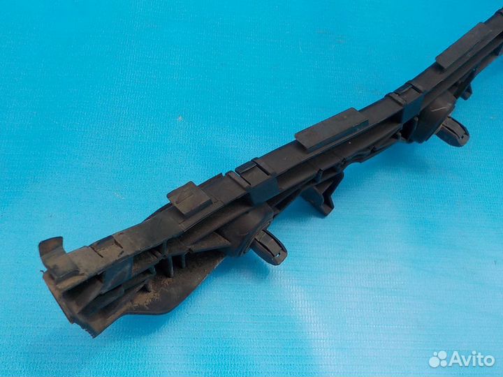 Кронштейн заднего бампера правый mazda 6 (GH) 2007