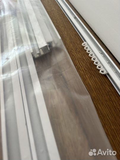 Карниз потолочный однорядный б/у