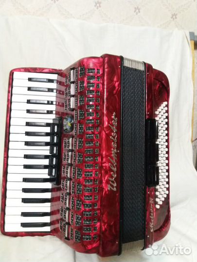 Аккордеон weltmeister Meteor N (Метеор Н)