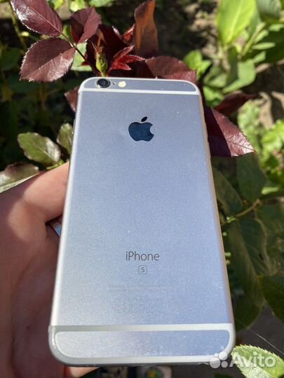 Телефон iPhone 6s
