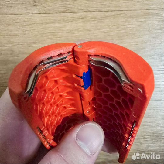 Стриппер для гофры Knipex (KN-902202) б/у