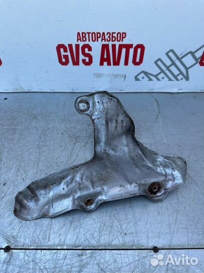 Тепловой экран Chevrolet Cruze седан A14NET 1.4 L