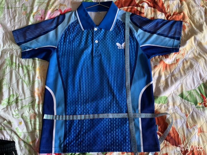 Шорты и футболка для спорта