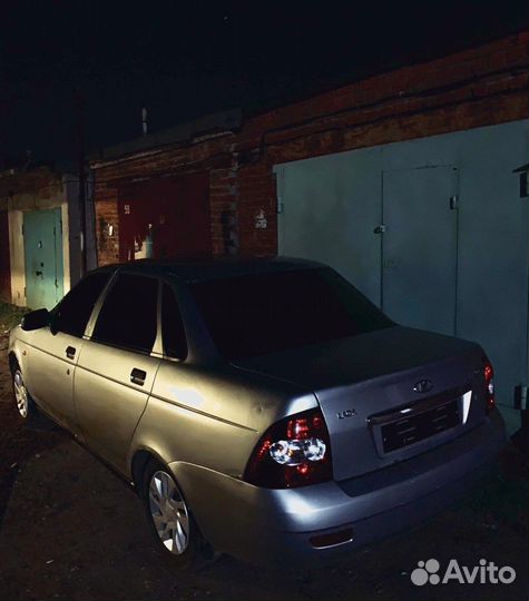 Бампер задний Приора 1