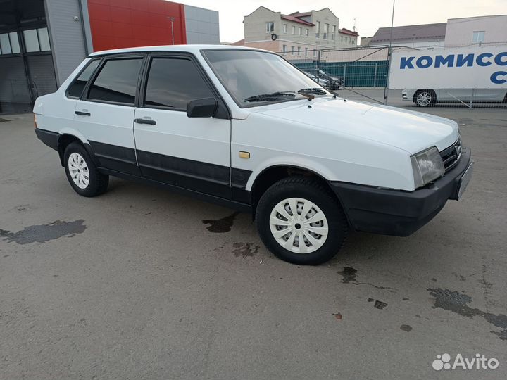 ВАЗ 21099 1.5 МТ, 1999, 200 000 км