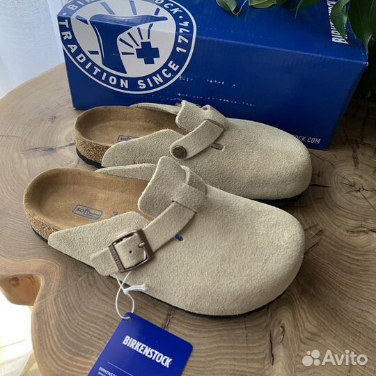 Сабо женские Birkenstock boston beige бежевые