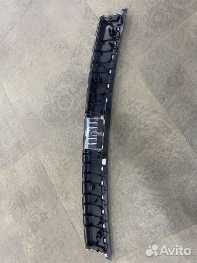 Накладка багажника VW touareg 7p0863459e