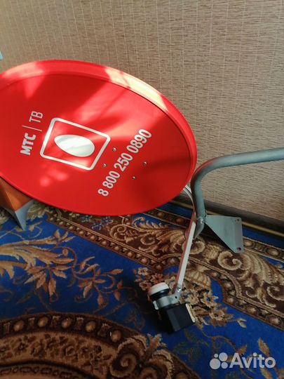 Спутниковая антенна МТС и 3 рессивера к ней