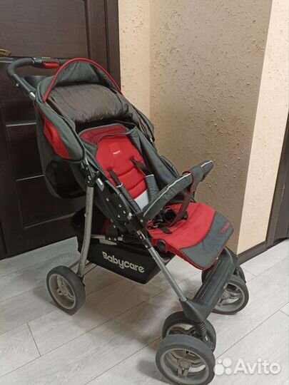 Прогулочная коляска