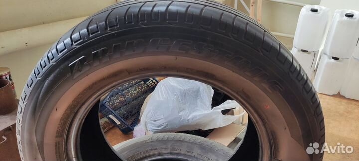 Bridgestone Dueler H/P Sport 215/65 R16