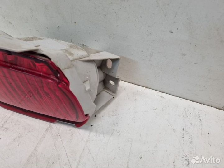 Фонарь противотуманный задний правый Toyota Land