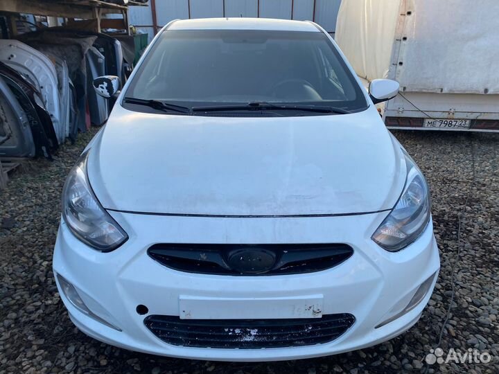 В разборе Hyundai Solaris 2014 G4FA 1.4L МКПП