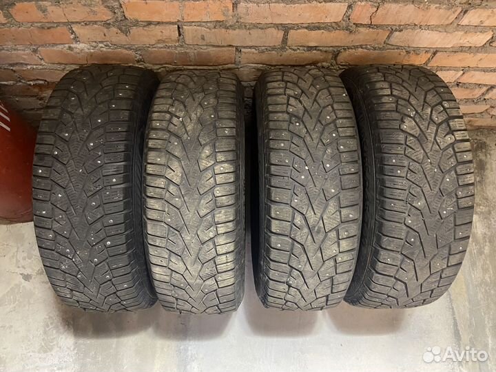 Gislaved NordFrost 100 195/65 R15 95T