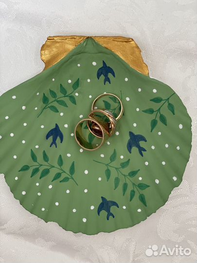 Подставка для украшений. Ракушка гребешка