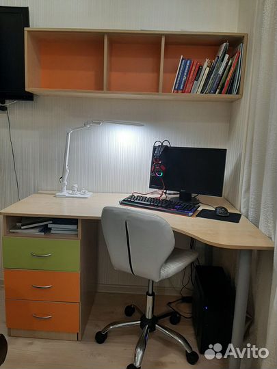 Письменный стол+полка