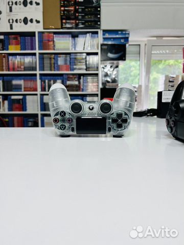 Контроллер Sony DualShock 4 Crystal