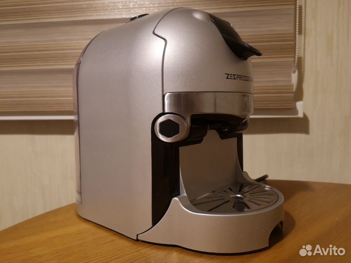 Кофемашина Zepter Zespresso ZES-100