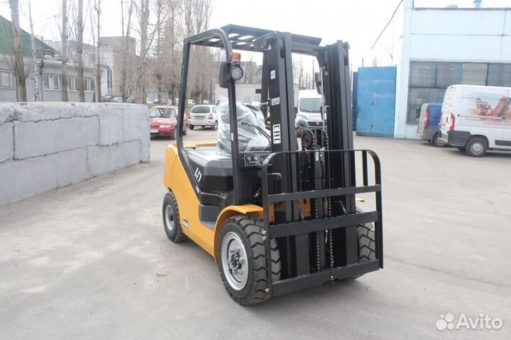 Вилочный погрузчик UN Forklift FD30T, 2023