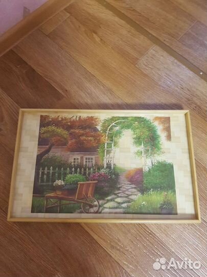 Столик-поднос