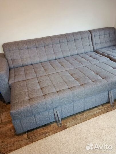 Большой угловой диван раскладной бу