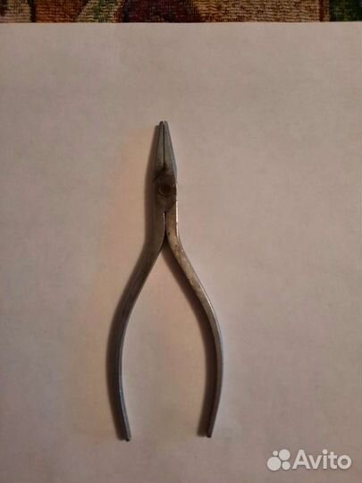 Плоскогубцы часовые