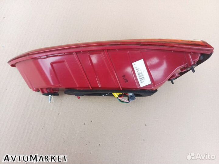 Hyundai Tucson 3 Фонарь в крышку дорест