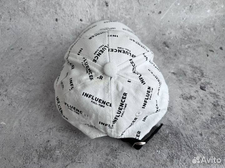 Кепка детская House белая