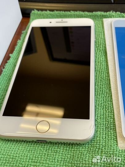 Мобильные телефоны бу iPhone 8 plus 64gb белый