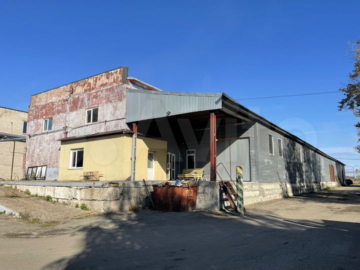 Склад, 680 м²