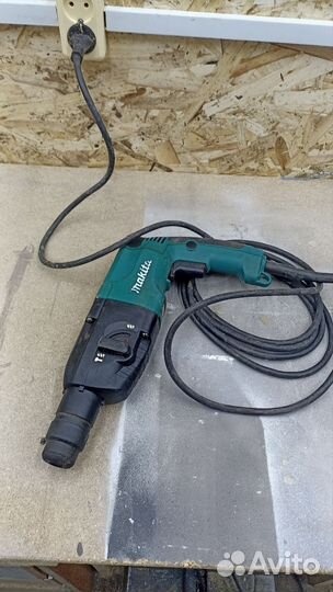 Перфоратор makita HR2440