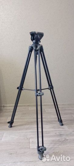 Штатив Manfrotto MVT502 AM