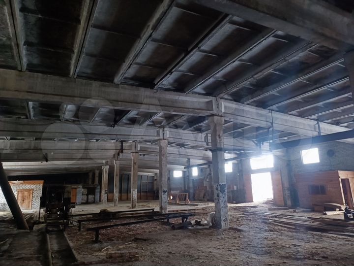 Помещение, 2000 м²