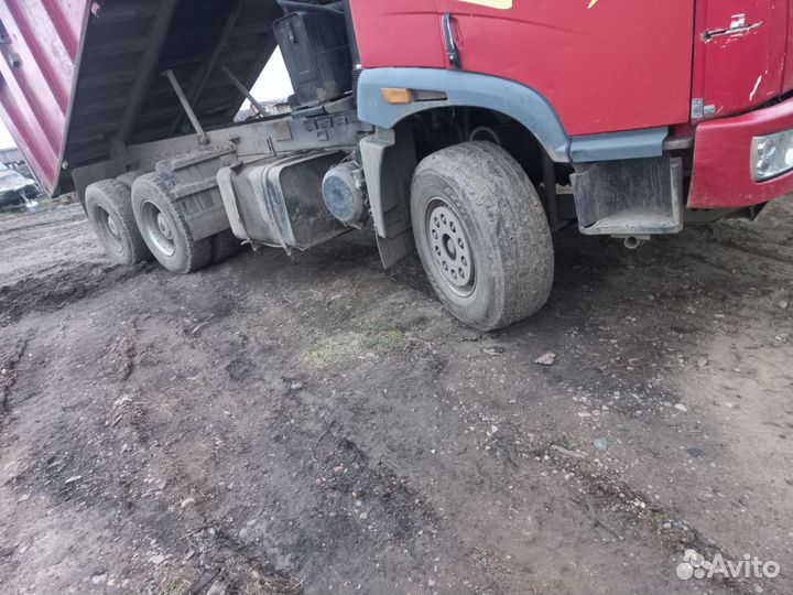 Самосвал 20 м³ FAW CA3252, 2008