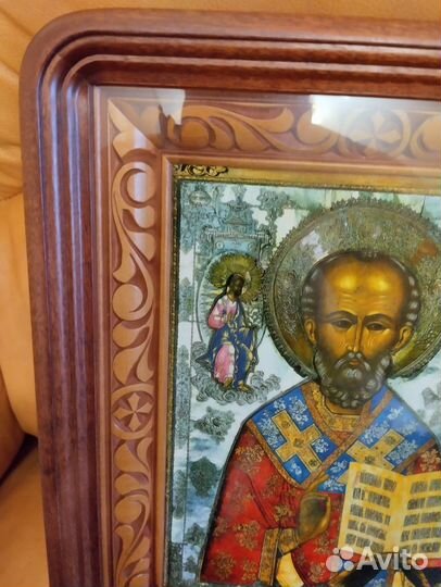 Икона Николай Чудотворец 27х34х8см в киоте,дерево