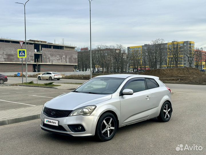 Kia Ceed 1.6 AT, 2011, 205 000 км