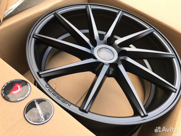 Диски R17 5x112 Vossen