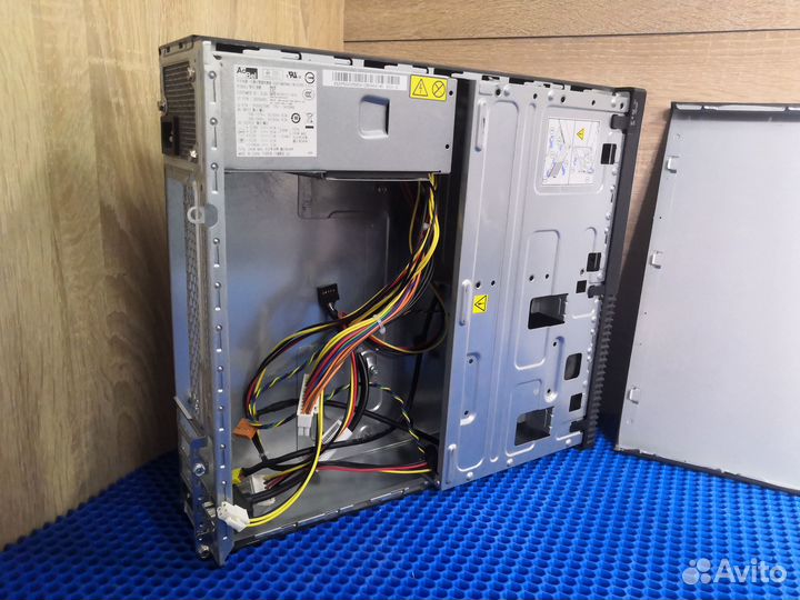 Компактный корпус для пк с блоком питания