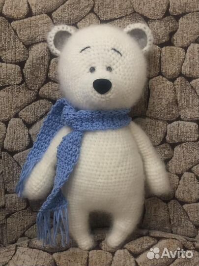 Вязаная игрушка Медвежонок