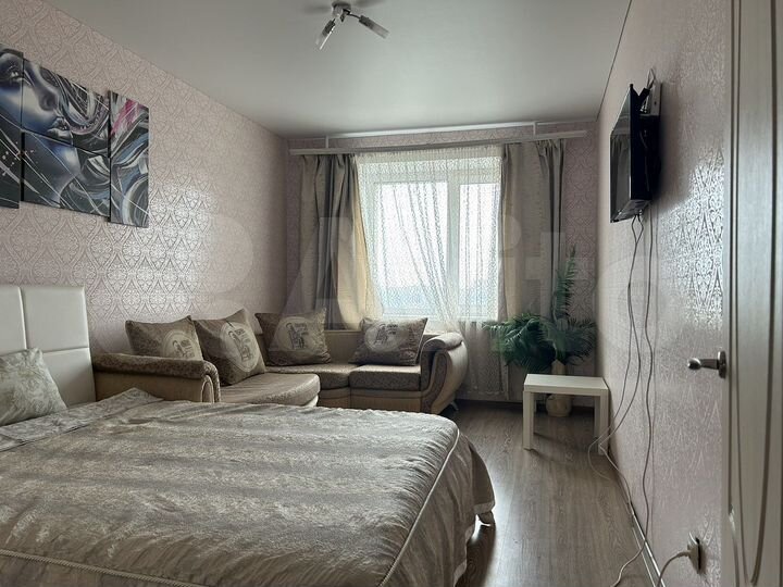 3-к. квартира, 74 м², 8/16 эт.