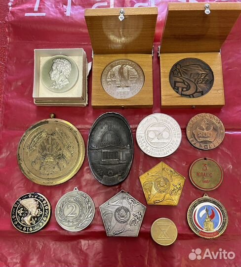 Настольные медали