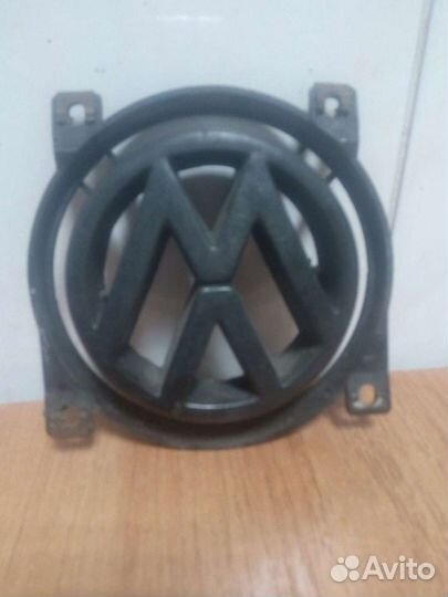 Эмблема пассат