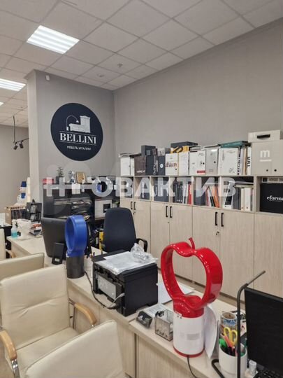 Продам помещение свободного назначения, 525 м²