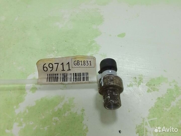 Датчик кондиционера Opel Astra J D68 A16XER 1.6 EC