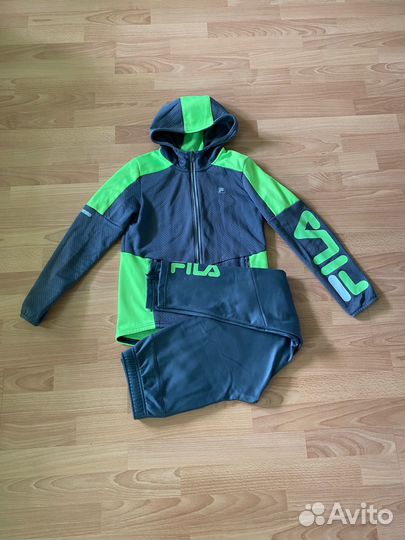 Спортивный костюм на подростка