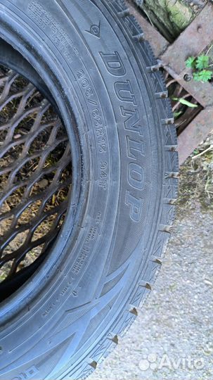 Dunlop Winter Maxx WM01 205/65 R15 94T