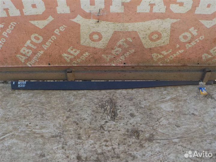 Накладка порога правая Renault Duster K4MA606 2012