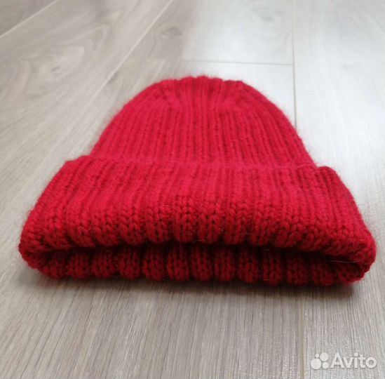 Шапка женская новая вязанная