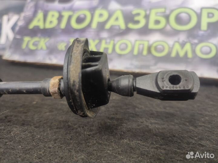 Тросик газа Audi 100 C4